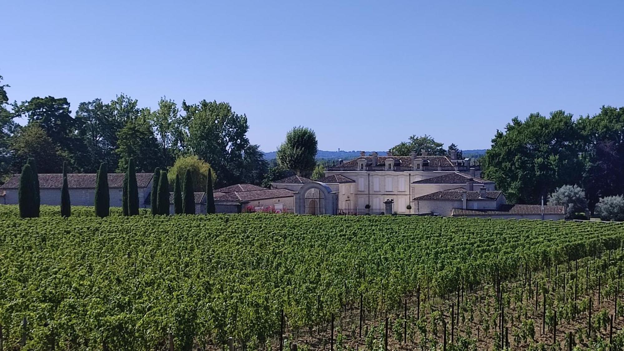 Maison Charmeilles - La Suite Pomerol Fronsac  Exterior photo